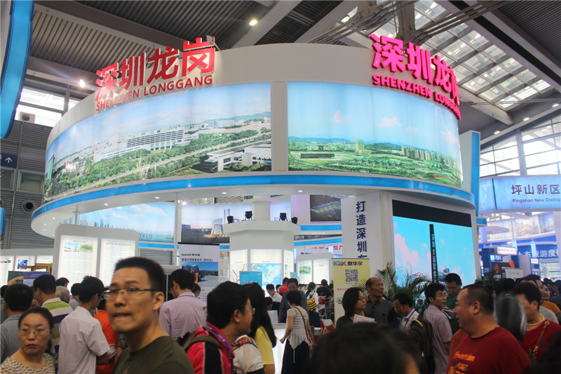 上海展覽設(shè)計如何設(shè)計出具有視覺沖擊力的展覽？(圖1)